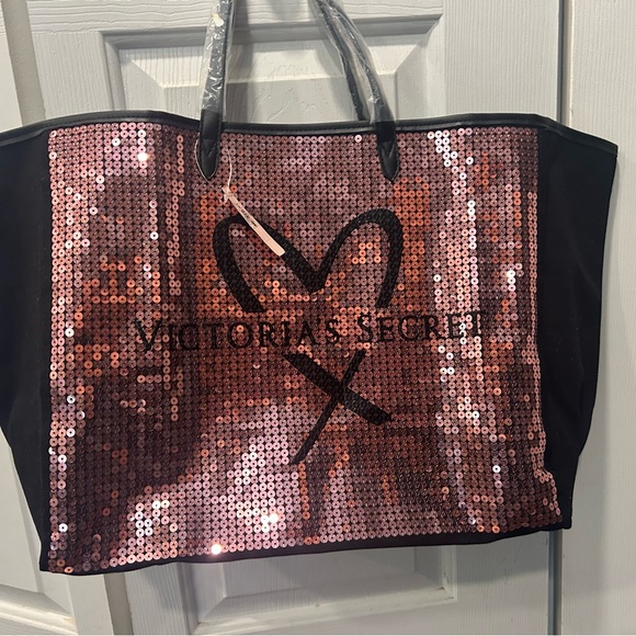Victoria's Secret Pink Sequin Heart Tote - Picture 4 of 6